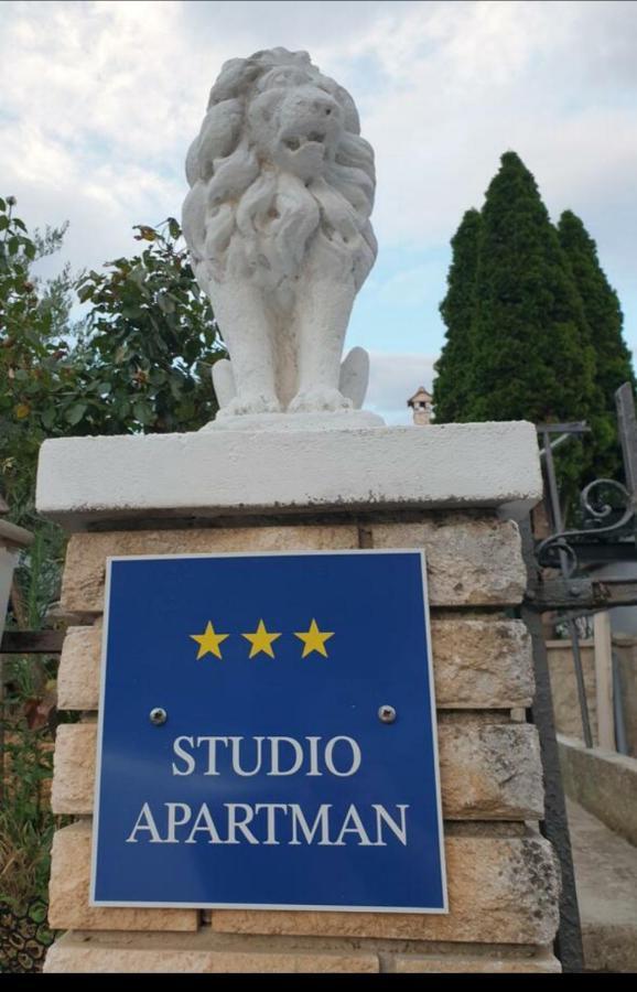Studio Apartment City With Free Parking PUY Exterior foto