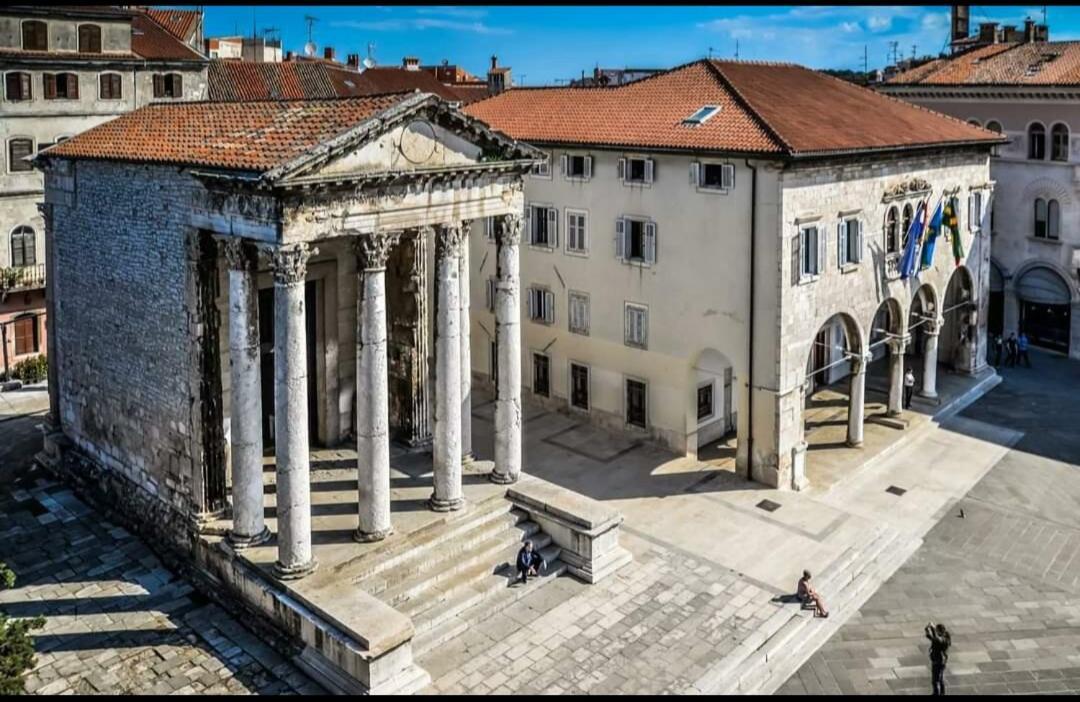 Studio Apartment City With Free Parking PUY Exterior foto